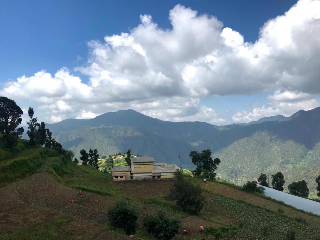 Green View Resort New Tehri Exterior foto