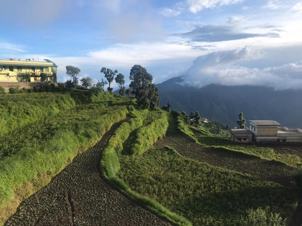 Green View Resort New Tehri Exterior foto